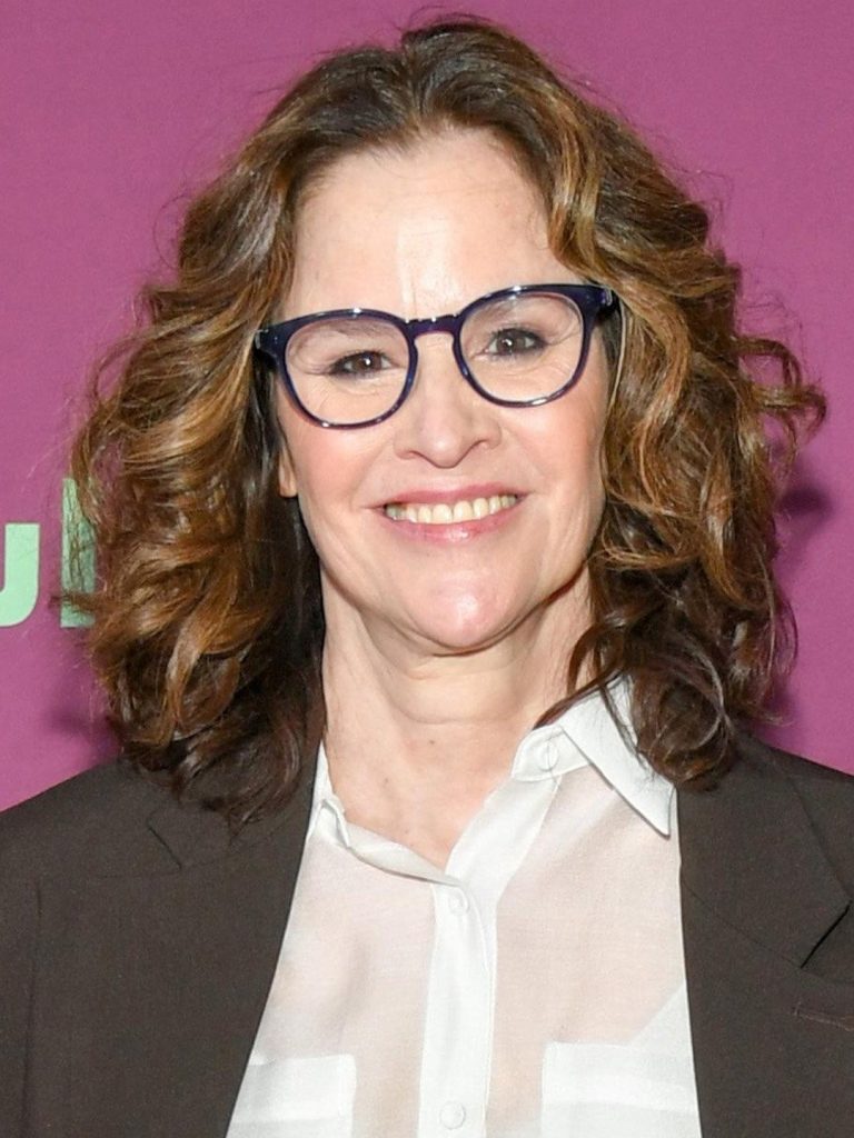Who Is Ally Sheedy Husband? Meet Her Longtime Partner