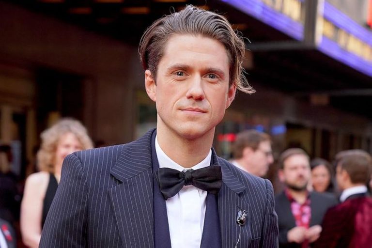 Aaron Tveit Relationships Status: Who is He Dating in 2024?