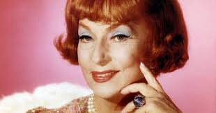 Agnes Moorehead Net Worth: How Rich Was the Hollywood Icon?"
